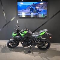 Kawasaki Z 900 My 2026 Pronta Consegna