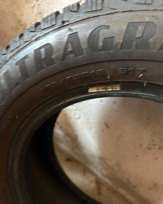 Gomme praticamente nuove