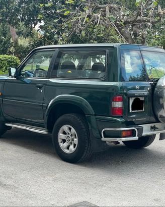 Nissan Patrol GR Y61 