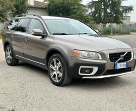 Volvo XC 70 XC70 D5 AWD Momentum