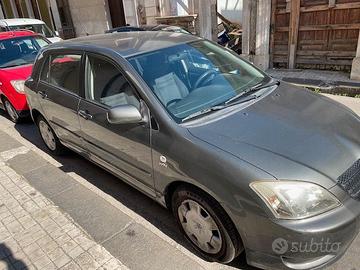 Toyota Corolla 2003 , 1.4  Benzina , 120.000 Km