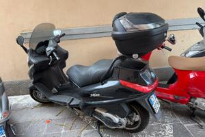 PIAGGIO X8 400