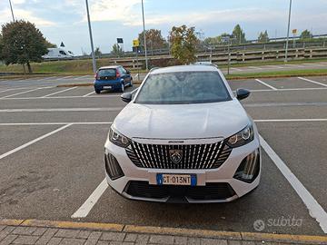 peugeot 2008 1.2 101cv allure  2024