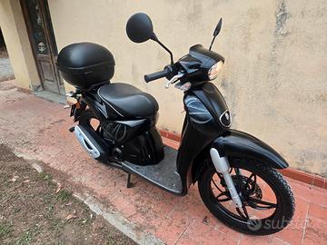 Scarabeo 50 2t 2018 solo 8200km finanziabile 