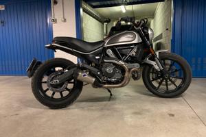 Ducati SCRAMBLER ICON 800