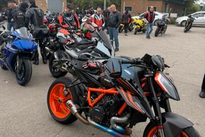 Ktm 1290 super duke R