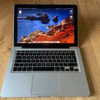 MacBook Pro 2,8 GHz Intel Core i7, 8Gb,  SSD+HDD