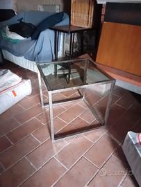 Tavolino da Caffè Moderno in Acciaio e Vetro – 50x