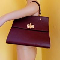 Borsa in vera pelle, a tracolla, color burgundy