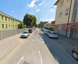 Stanza libera da subito a Lodi Vecchio