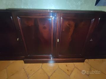 Si vende stanza da pranzo