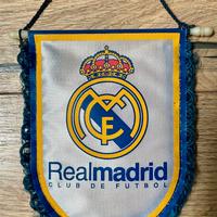 Gagliardetto UFFICIALE Real Madrid anni 2000