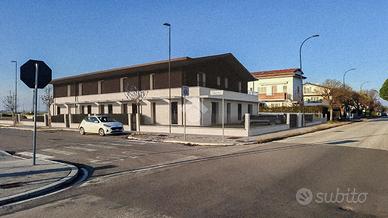 VILLA A SCHIERA A RAVENNA