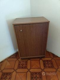 asse da stiro a mobiletto
