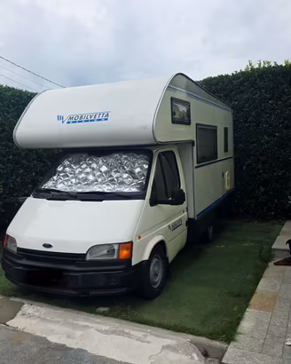 ford transit mobilvetta 