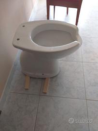 Vaso wc disabili