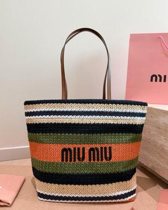 Borsa tote a righe intrecciate da donna Miu Miu