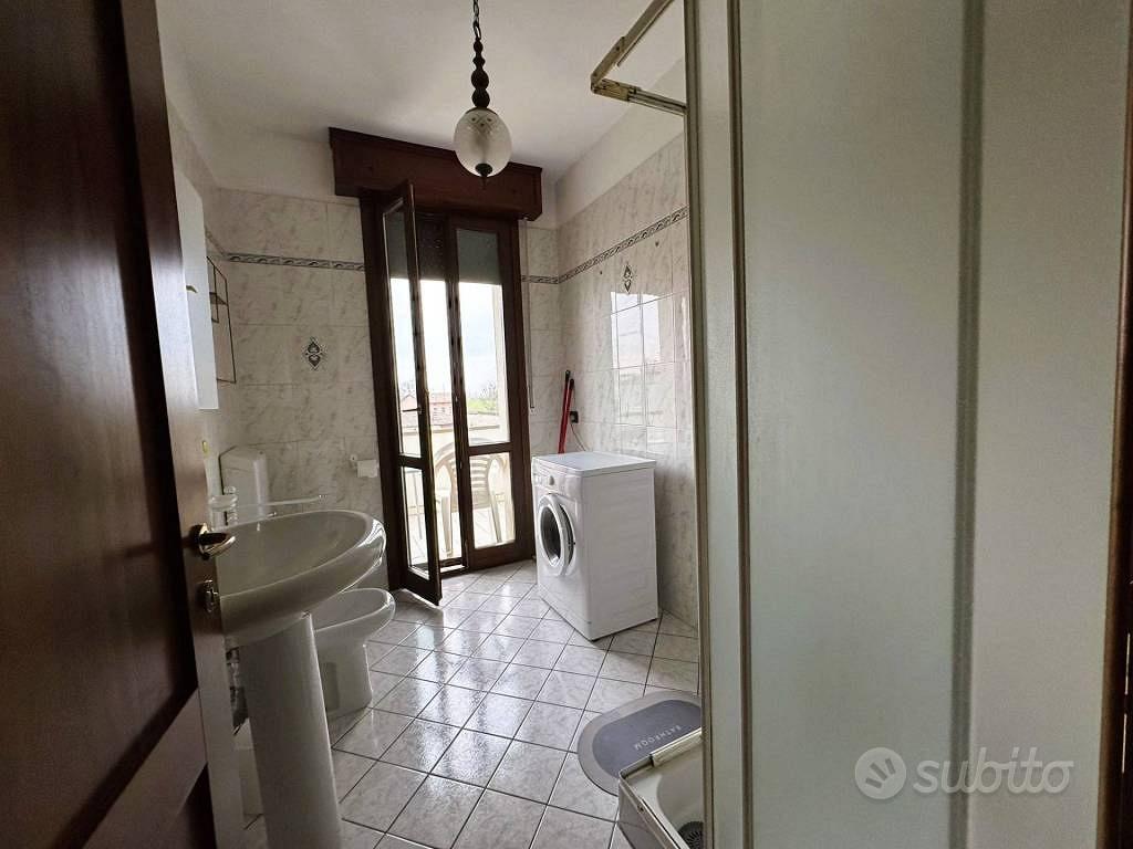 Appartamento di 53 m² con 2 locali e box auto a Fi - Altro
