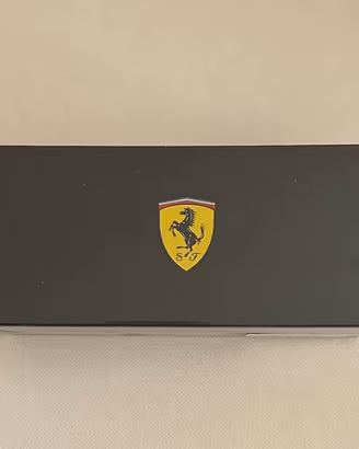 Occhiali Ray-Ban Scuderia Ferrari Collection
