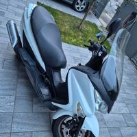 Suzuki Burgman 125