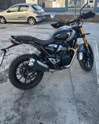Triumph scambler 400x