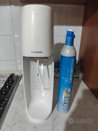 Gasatore per acqua Sodastream con ricarica