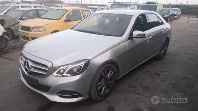 Mercedes CLS (E220) 2.2 CDI 174cv – Solo pezzi di 