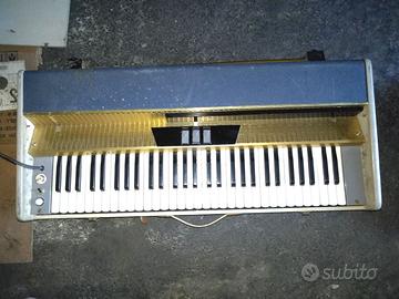 VINTAGE FARFISA MICRO ORGAN ELETTRICO