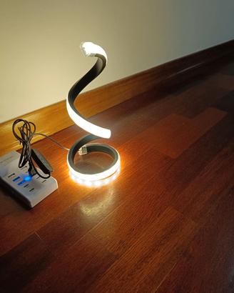 Lampada da comodino