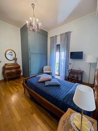 Garbatella - Camera singola in villa con giardino