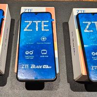Tre smartphone ZTE