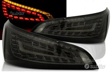 FARI POSTERIORI LED AUDI Q5 SMOKE fumè