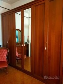 Camera da Letto in Legno Completa