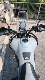 Royal Enfield Himalayan 452