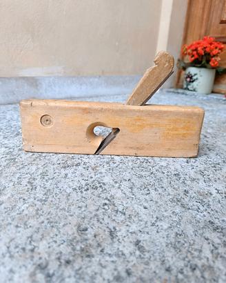 Pialla vintage in legno 
