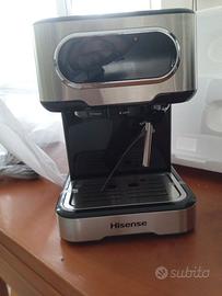 Macchina da caffè e cappuccino