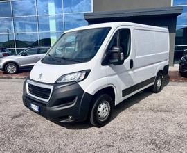 PEUGEOT Boxer 333 2.2 BlueHDi 140 S&S PC-TN Furg
