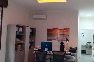 Ufficio via marconi a casoria