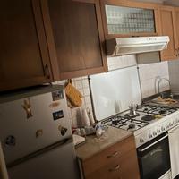 Cucina con elettrodomestici Frigo/Cappa/Cucina