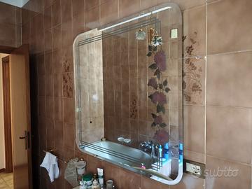 SPECCHIO BAGNO RETROILLUMINATO