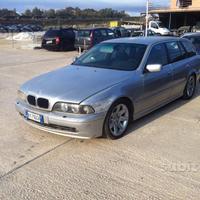 BMW 530 sw per ricambi 02 automatico
