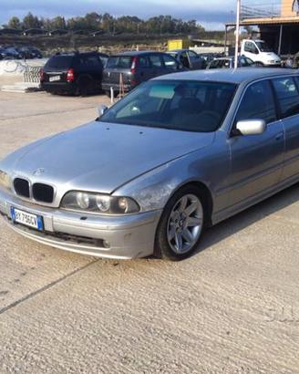 BMW 530 sw per ricambi 02 automatico