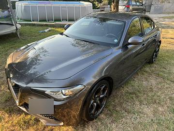Alfa romeo giulia 2.2 diesel 160cv perfetta