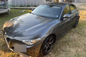 Alfa romeo giulia 2.2 diesel 160cv perfetta