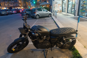 Triumph Scrambler 900 carb