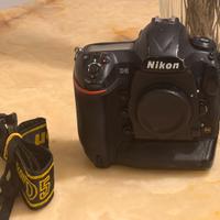 Nikon D5 nital usata versione XQD