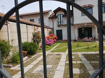 Due appartamenti ultimo piano mansarda
