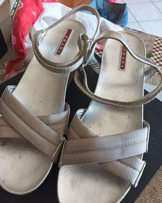 sandali Prada colore argento 