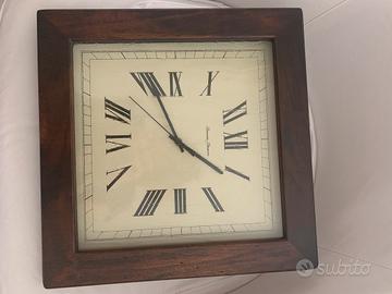 Orologio in arte povera