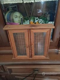 MOBILETTO PORTACHIAVI  DA PARETE 